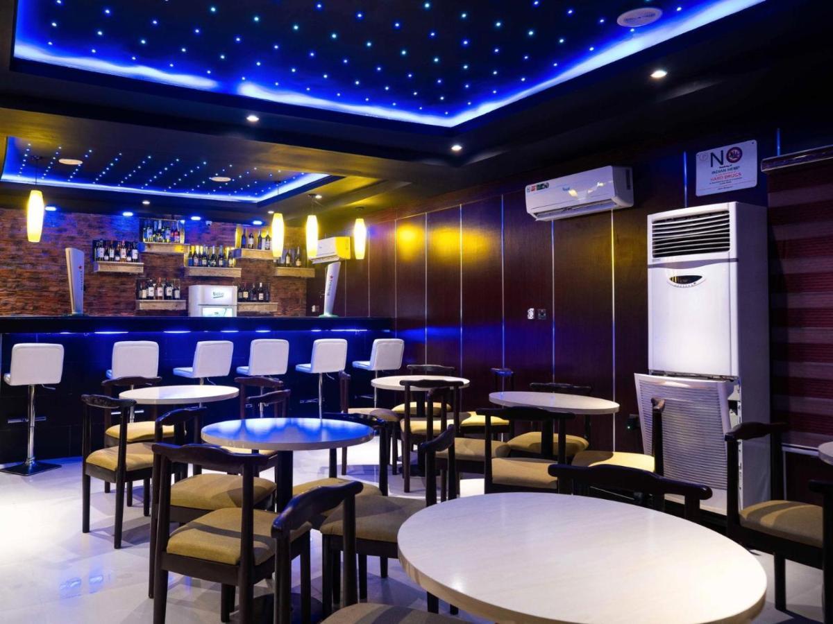 Pasadena Suites Lekki Εξωτερικό φωτογραφία